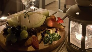 Double Room With The Lake View | 테라스/파티오