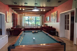 Spielezimmer
