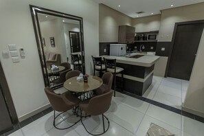 Family Apartment | Dining - Warf Aldyafah Homes serviced Apartments (Riyadh)