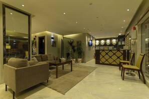 Lobby - Warf Aldyafah Homes serviced Apartments (Riyadh)