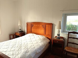 2 bedrooms