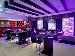 Restaurant - Hotel South Park (Golmuri)