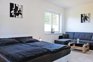 3 habitaciones, cuna de viaje, wifi gratis y ropa de cama 