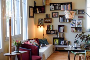 Phòng | Khu phòng khách | TV màn hình phẳng