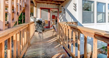 Haus mit Seeblick und möbliertem Deck; in fußläufiger Entfernung zu Cafés und Geschäften!