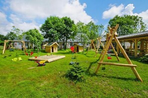 Children's area - Cottage in Rusinowo near Seaside Beach (Rusinowo)