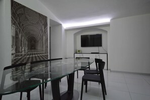 Dining - STAR RESIDENCE - ONE-ROOM APARTMENT ECONOMY 01 (Torino)