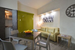 Dining - STAR RESIDENCE - ONE-ROOM APARTMENT ECONOMY 01 (Torino)