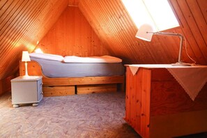 2 bedrooms, free WiFi