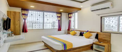 Habitación estándar | Tabla de planchar con plancha, wifi gratis y ropa de cama