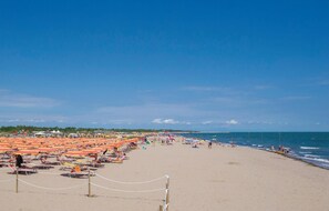 Tæt på stranden