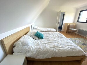 4 bedrooms