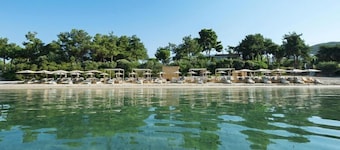 Seaview Holiday Home in Gerakini for 6