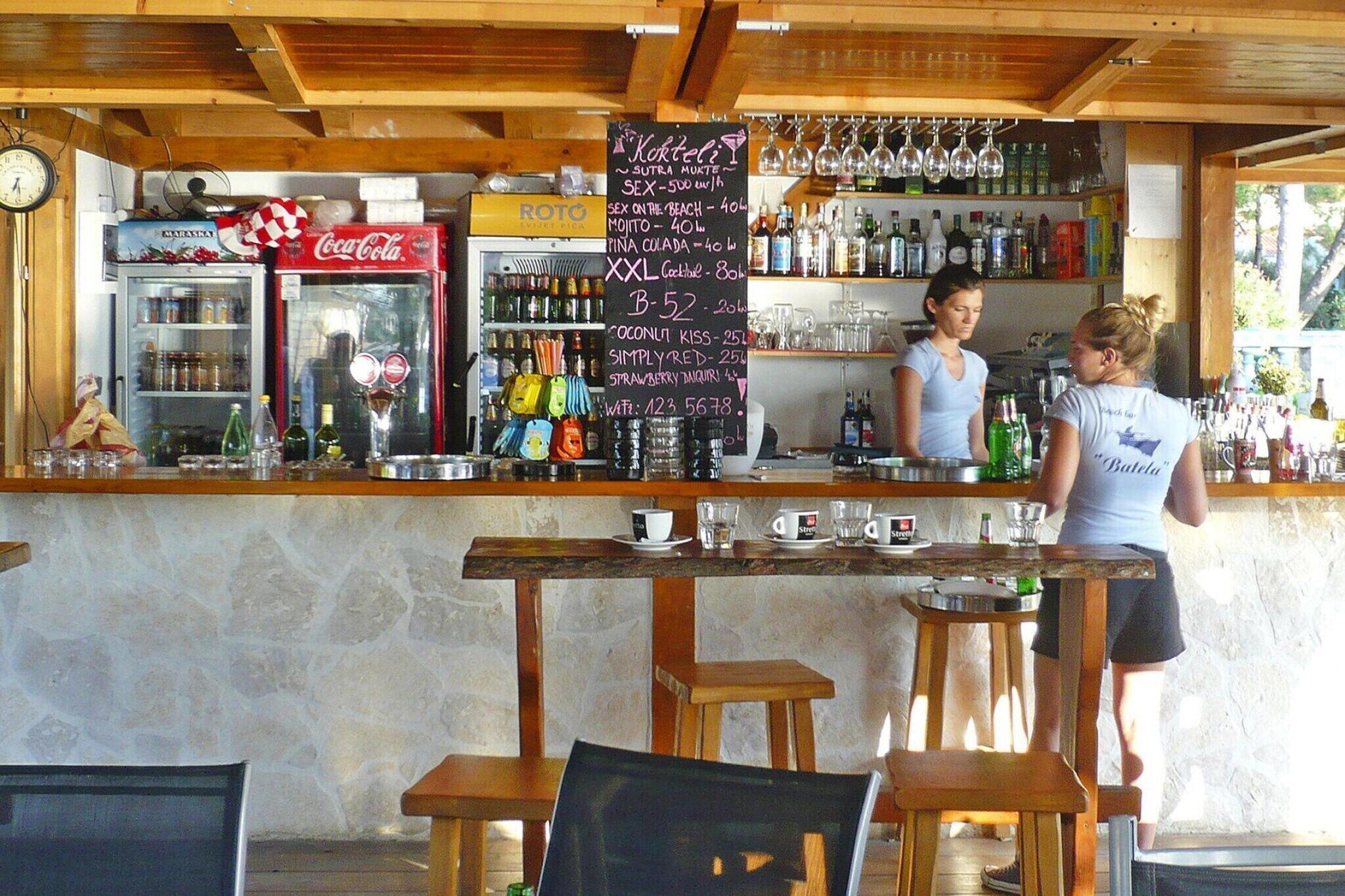 Bar (en la propiedad)