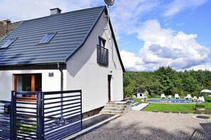 Exterior - Holiday home with sauna and pool, 4 bedrooms (Choczewo)