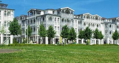 Apartment im Seepark Sellin mit Balkon