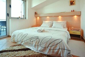 2 slaapkamers, een strijkplank/strijkijzer, wifi