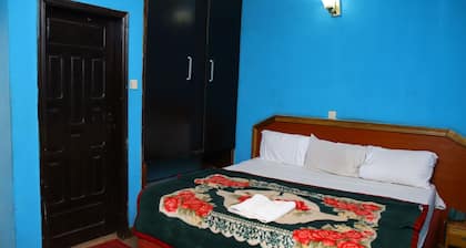 Mokland Hotel and Suites