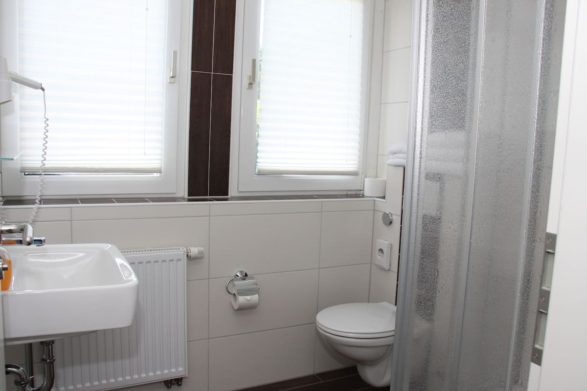 double room | bathroom sink