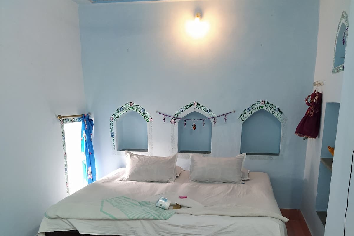 Standard Double Room | Free WiFi