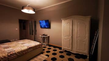 1 camera, ferro/asse da stiro, Wi-Fi gratuito, lenzuola