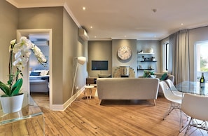 Luxury Apartment | Living area