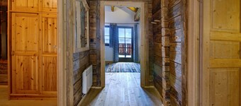 Chalet on Zettersfeld with Dolomite Views