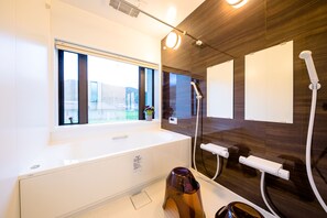 Villa - 3 soveværelser | Dybt badekar