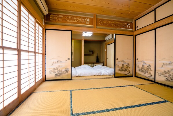 Villa, 6 soverom | 6 soverom, wi-fi (inkludert) og sengetøy