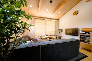 Villa, 2 habitaciones | 2 dormitorios, tabla de planchar con plancha, wifi gratis y ropa de cama