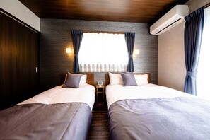 House, 3 Bedrooms | 3 bedrooms, laptop workspace, free WiFi, bed sheets - Oriya Mt.Fuji -Nishiki- (Fujikawaguchiko)