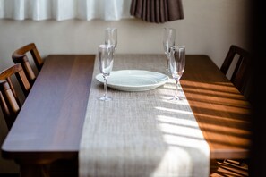House, 3 Bedrooms | In-room dining - Oriya Mt.Fuji -Nishiki- (Fujikawaguchiko)