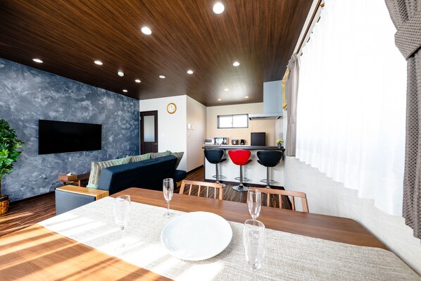 House, 3 Bedrooms | In-room dining - Oriya Mt.Fuji -Nishiki- (Fujikawaguchiko)