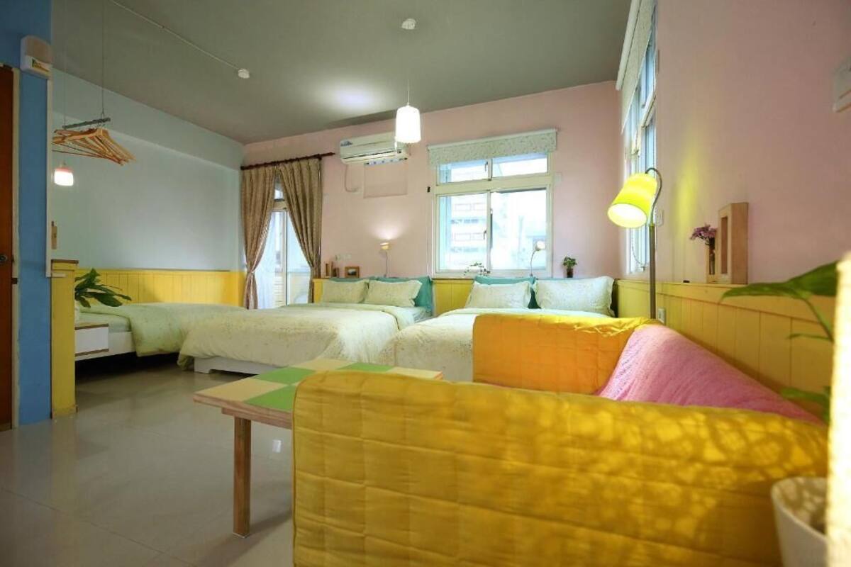 Family Room (Sea) | Desk, blackout drapes, soundproofing, WiFi (free)