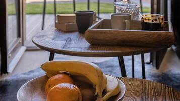 Apartment | Individually decorated, individually furnished, desk, soundproofing