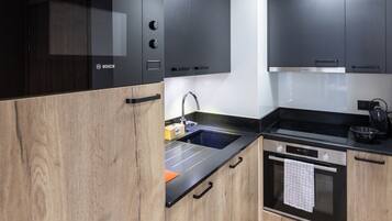 Apartment | Private kitchen | Electric kettle