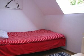 3 soverom, reiseseng for barn, wi-fi og sengetøy