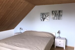 3 habitaciones y cuna de viaje 