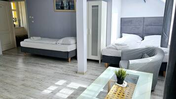 5 bedrooms, free WiFi