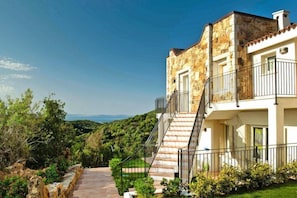 Exterior - Baja Sardinia Seaside Residence (Baja Sardinia (SS))