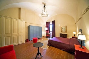1 bedroom, travel cot, free WiFi - Residence Villa Pitiana at Donnini (Donnini)