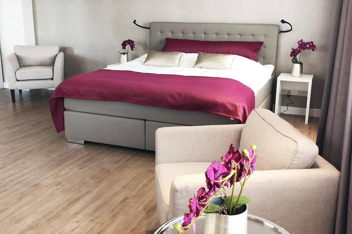 Classic-Doppelzimmer | Schreibtisch, laptopgeeigneter Arbeitsplatz, schallisolierte Zimmer