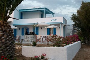 Studio, vue sur la mer | Terrasse/patio