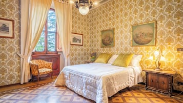 Classic Room, Mountain View | Free WiFi