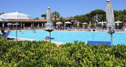 Villa in Cecina Mare nahe Sandstrand