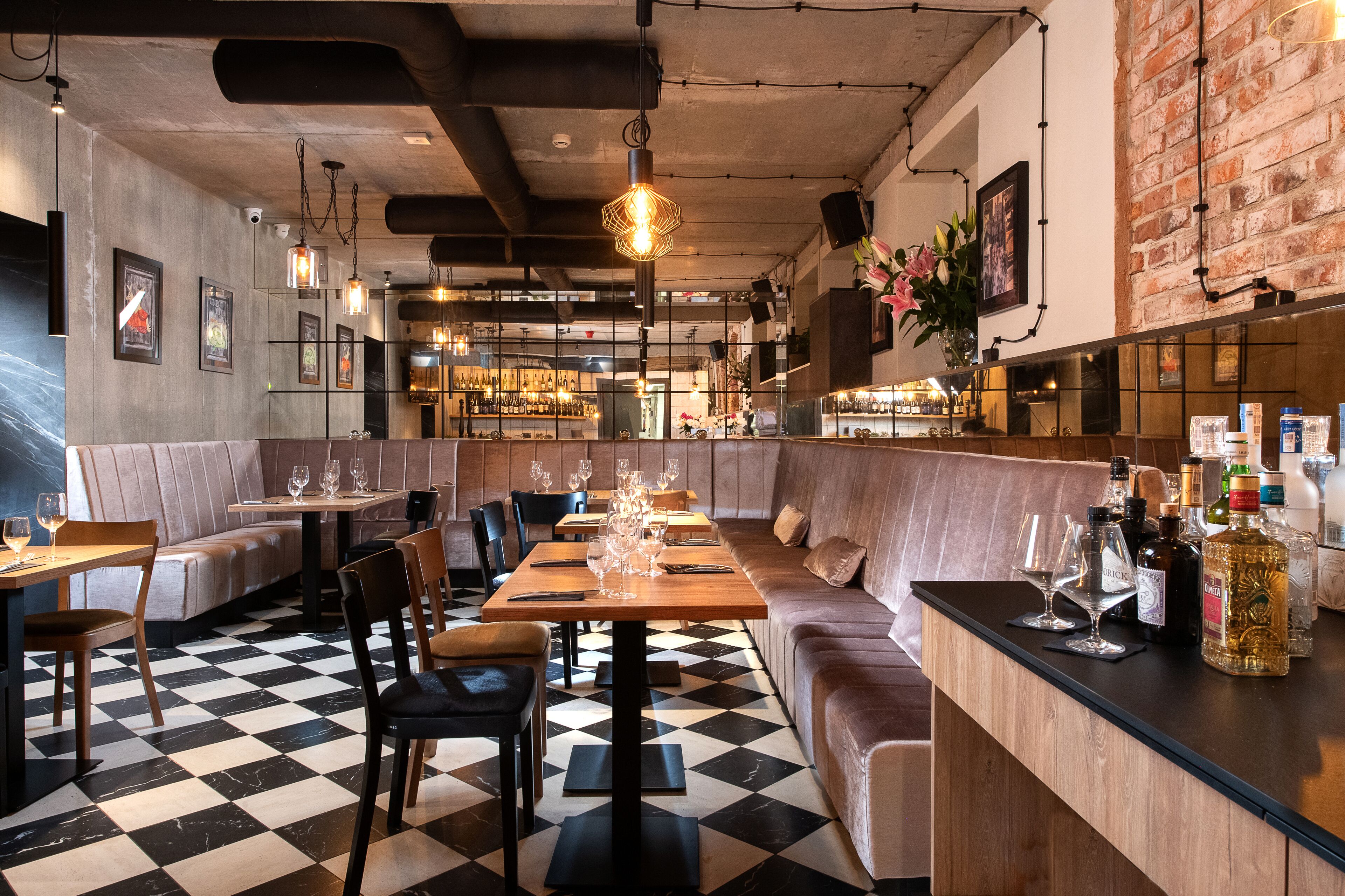 breakfast, lunch, dinner served; polish cuisine