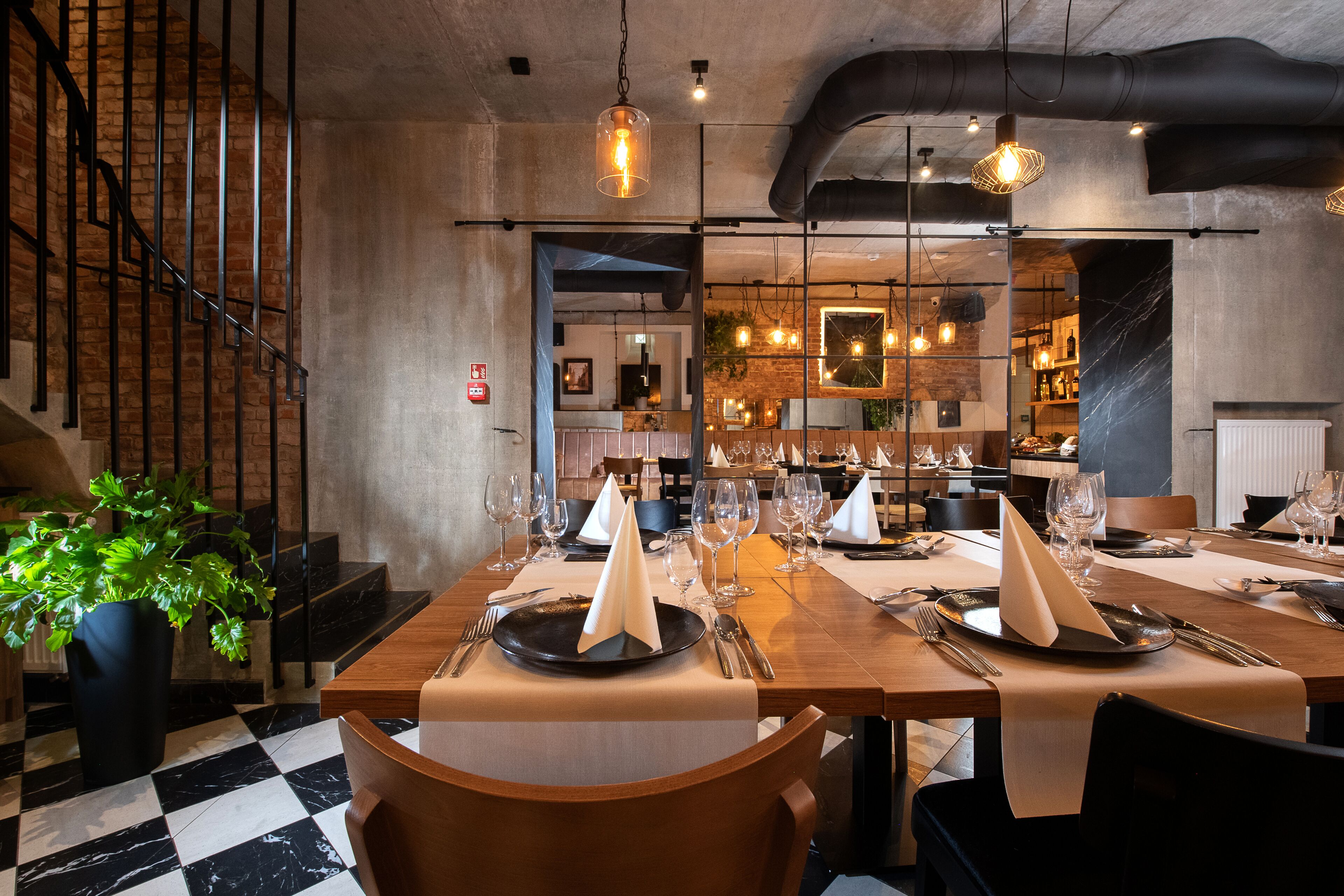 breakfast, lunch, dinner served; polish cuisine