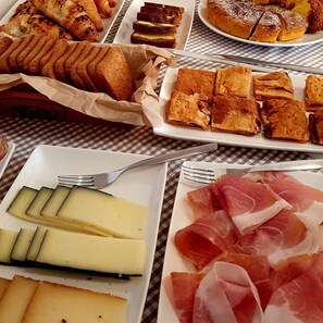 Dagelijks ontbijtbuffet inbegrepen