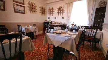 Bao gồm bữa sáng nấu theo yêu cầu hàng ngày