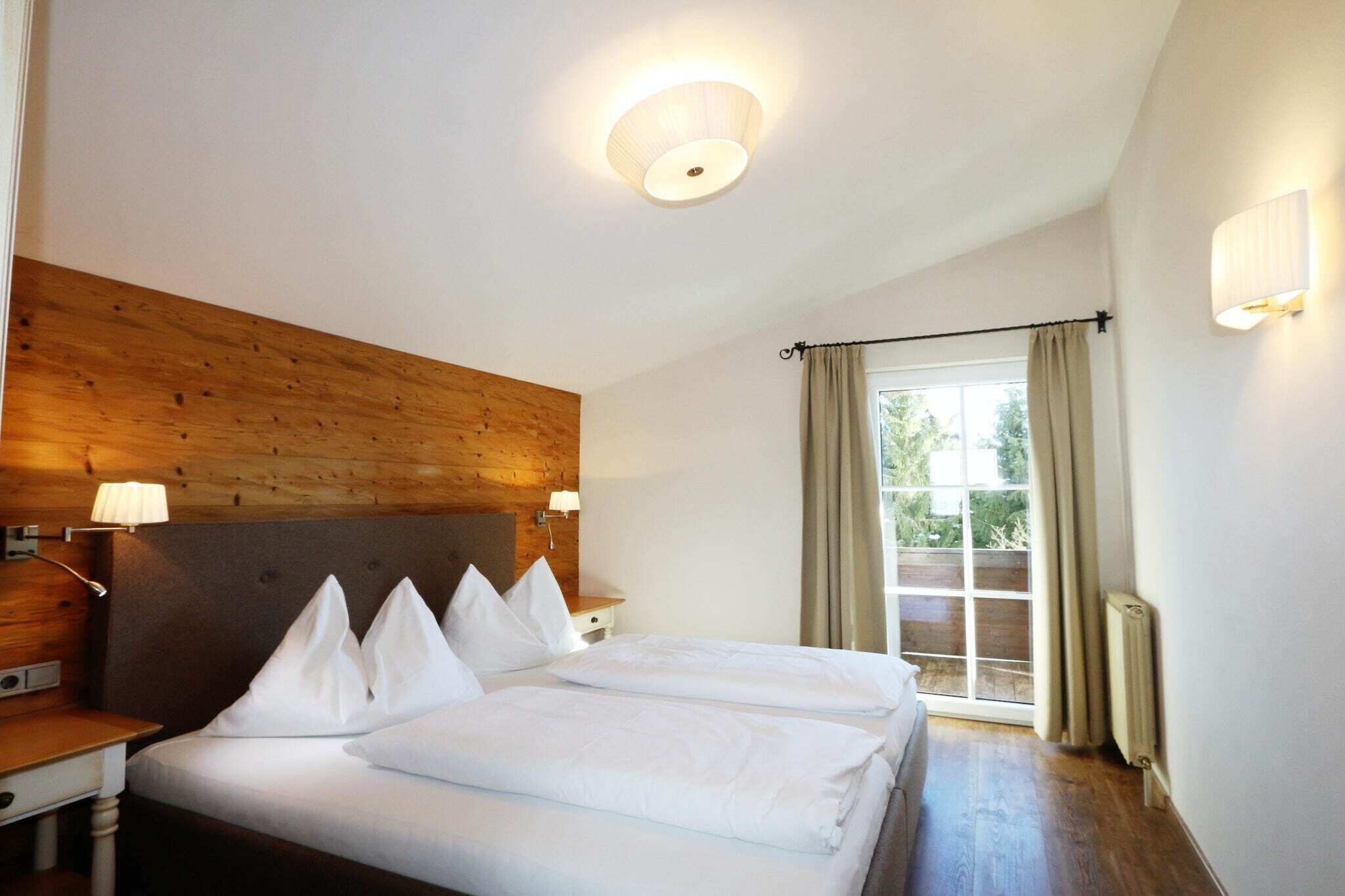 3 Schlafzimmer, Reisekinderbett, kostenloses WLAN